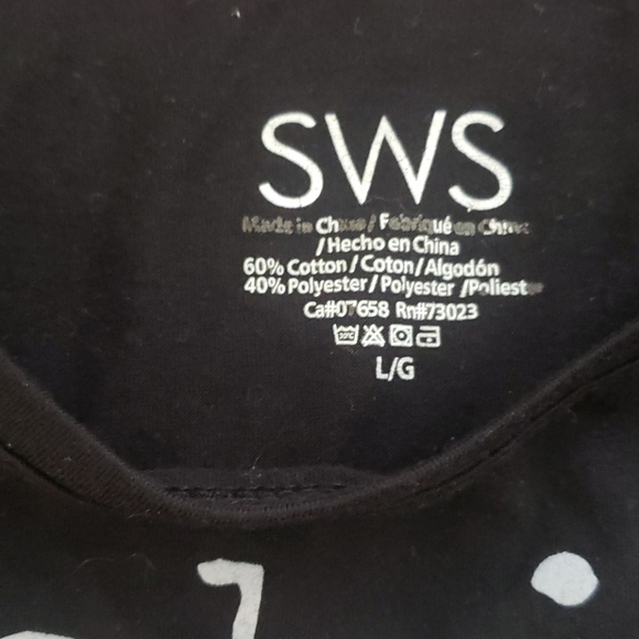 Black Crop Top - Picture 2 of 2